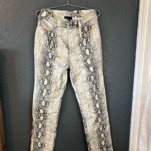 Snakeskin Print Pantsa